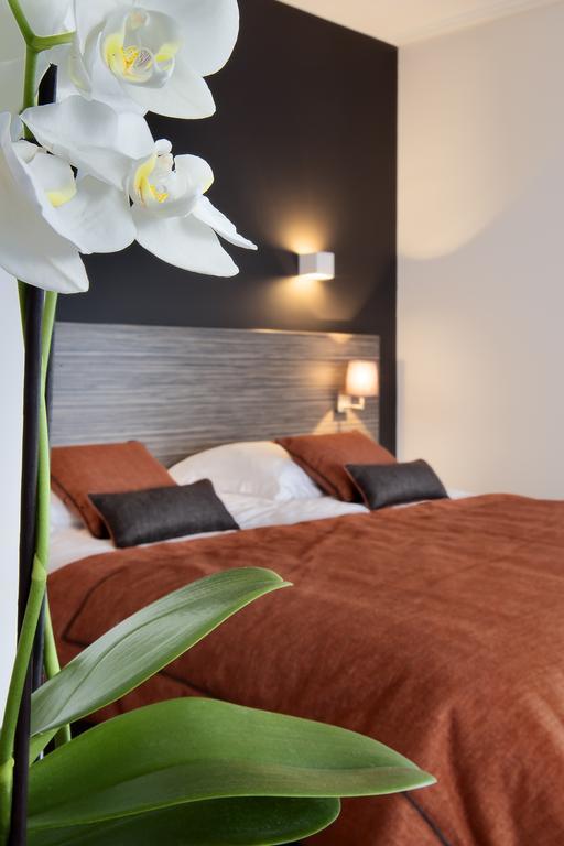 Park Hotel Montreal Mechelen Rom bilde